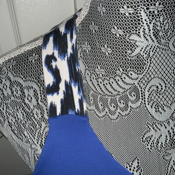 Lululemon animal print workout top size 4 - Picture 2 of 6